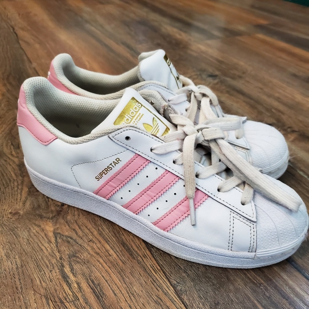 Adidas superstar size 6 pink